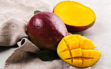 Mango fruit: Nutritional properties and health benefits
